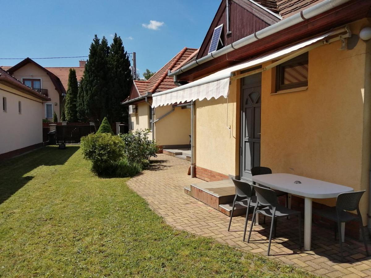 Illaberek Apartmanok Hajdúszoboszló Εξωτερικό φωτογραφία