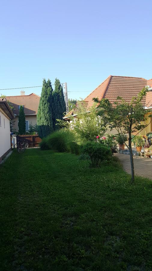 Illaberek Apartmanok Hajdúszoboszló Εξωτερικό φωτογραφία